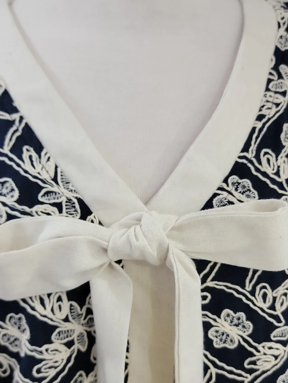 Voy Navy & Cream Tie-Neck Mini Dress